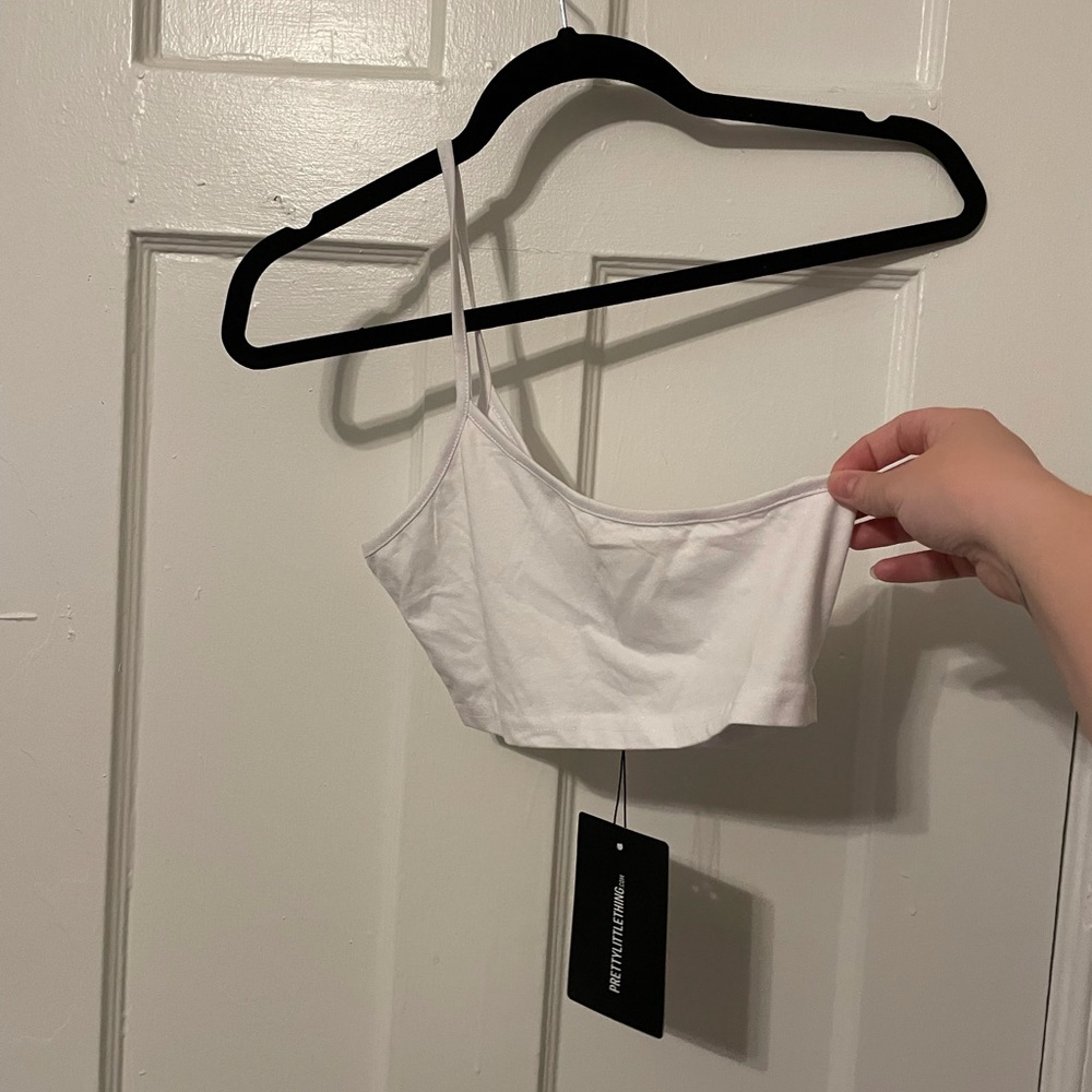 NWT Prettylittlething One Shoulder Strap Basic White Cotton Blend Crop Top